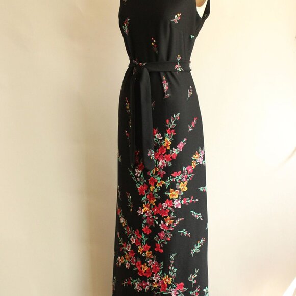 Vintage 1970s Dress, Lady Carol Black Floral Print Maxidress, Cottage Core, Folk - Picture 8 of 10